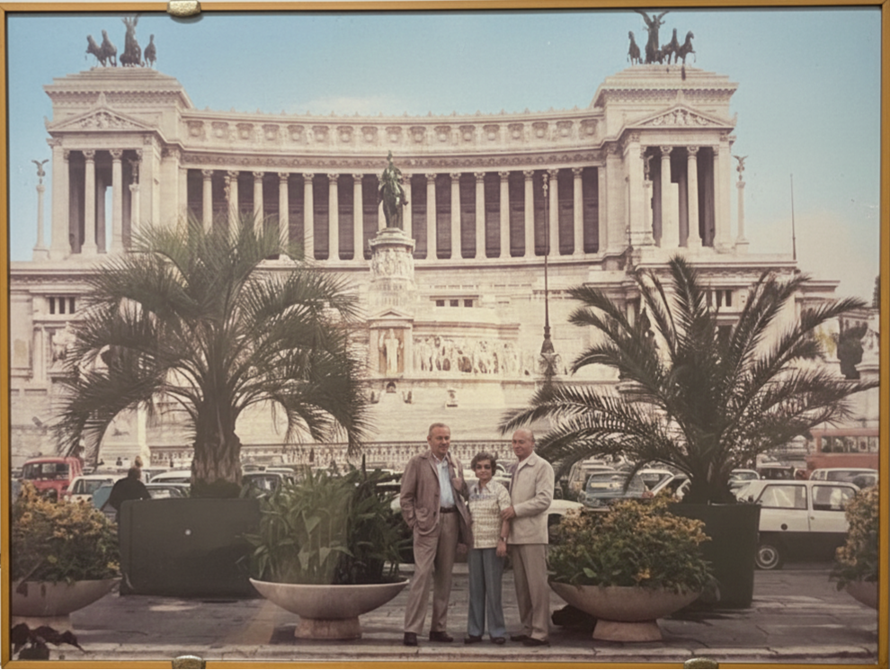 Nuestros abuelos fundadores de Cantón